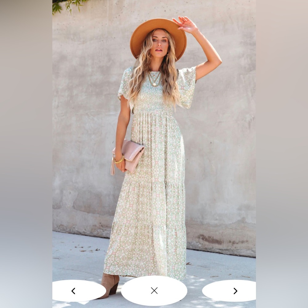 Nap dress. Floral smocked maxi dress Green tea.